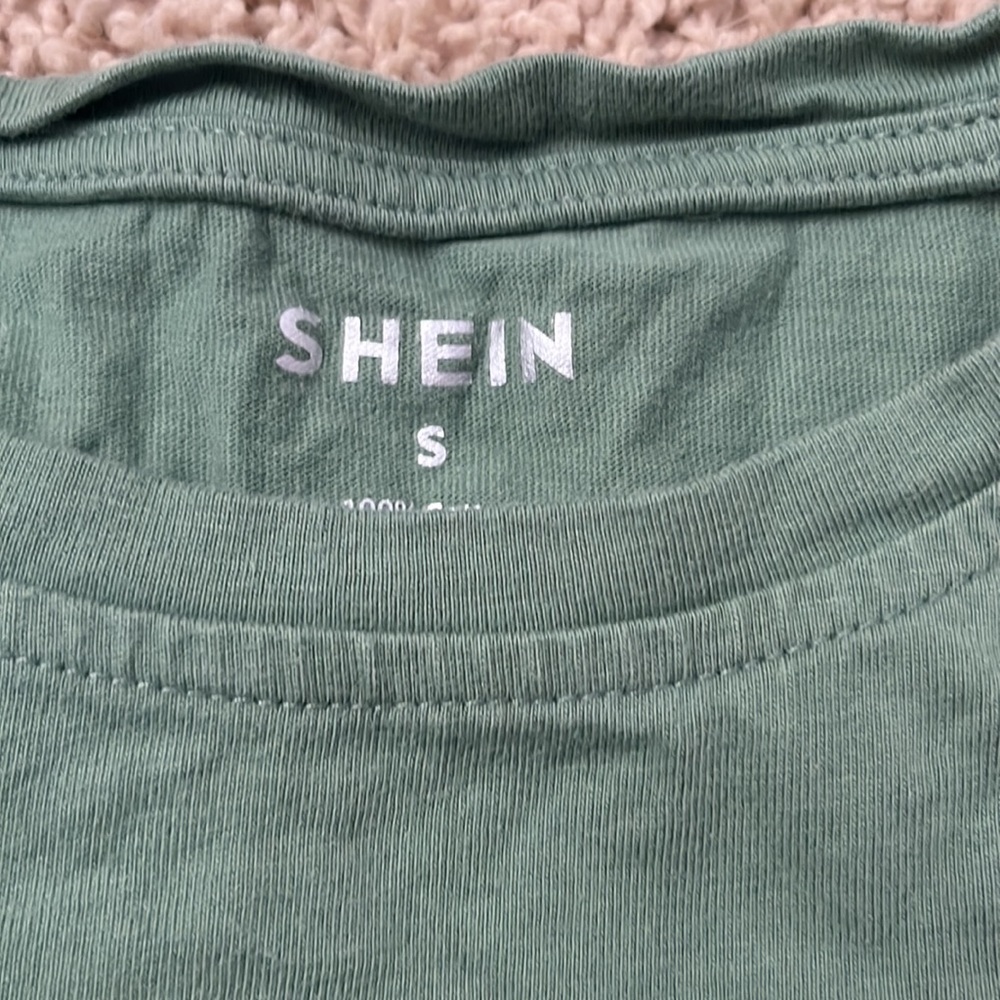 Shein top - Picture 6 of 7